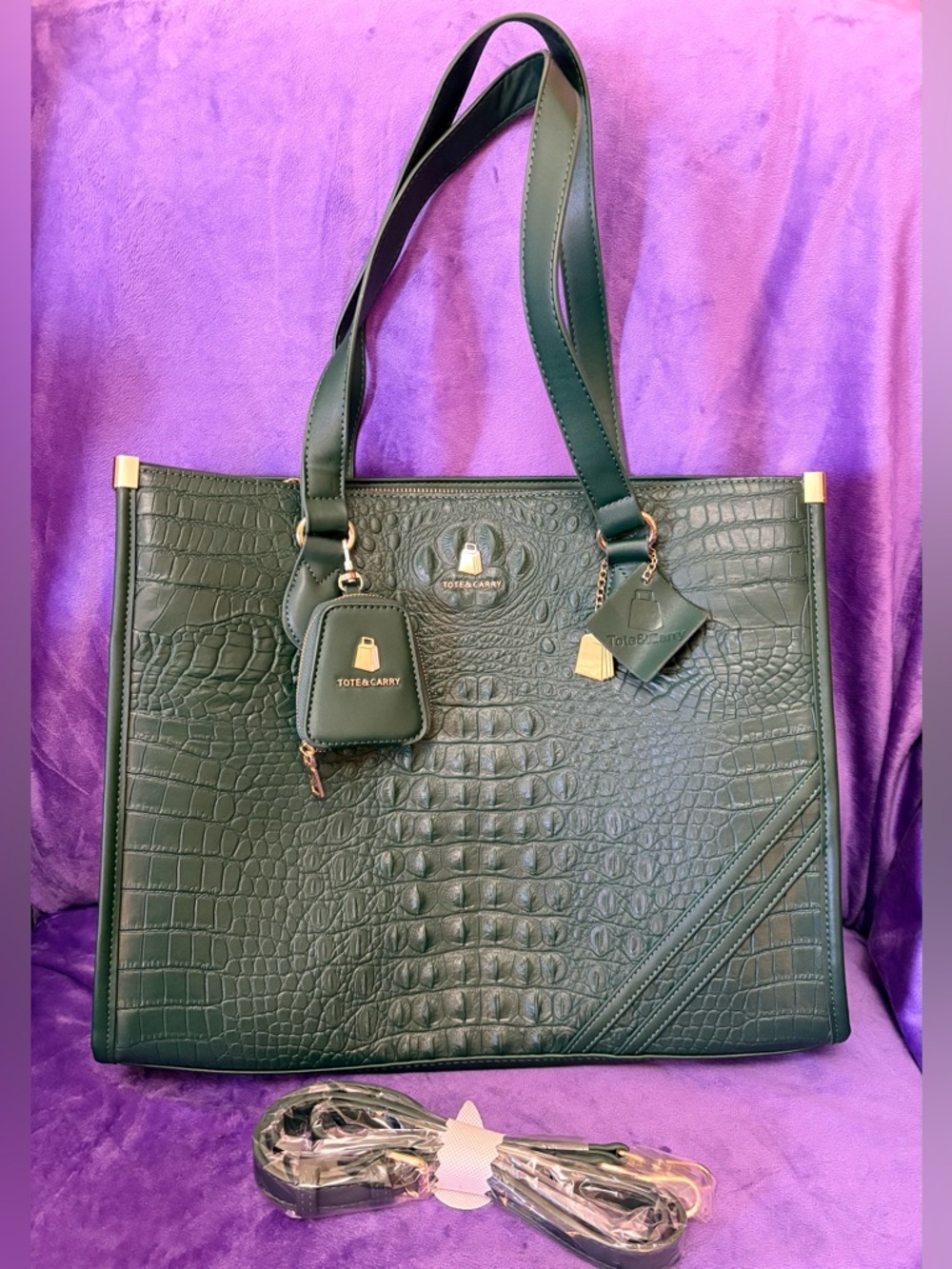 Tote&Carry AP2 Tote Bag Emerald Green Crocodile